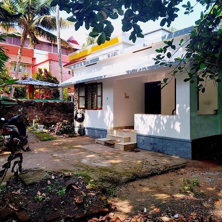 Gogonuts Hostel Varkala Exterior foto
