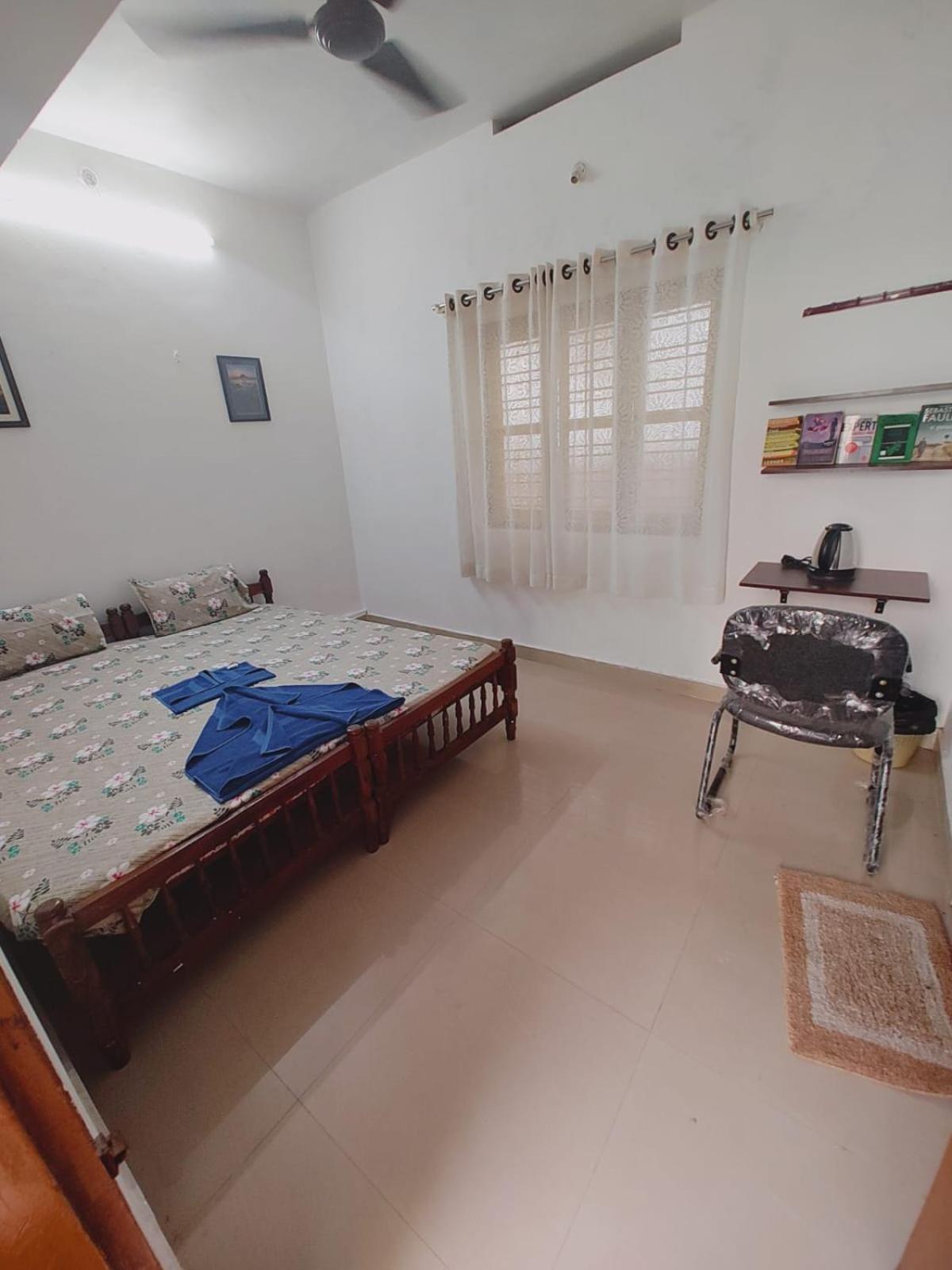 Gogonuts Hostel Varkala Zimmer foto